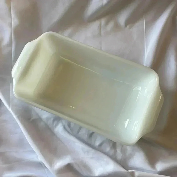 Vintage Anchor Hocking Fire King Vegetable Baking Dish - Picture 3 of 4
